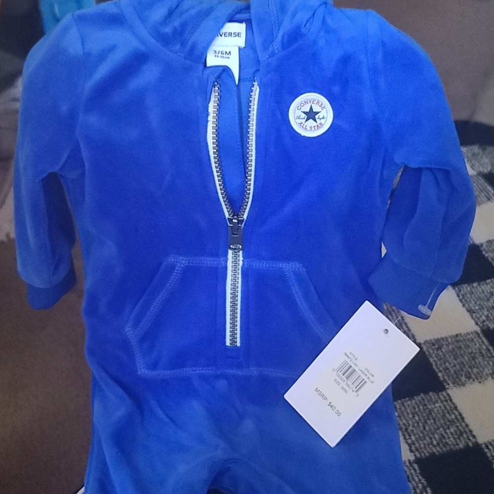 converse onsie